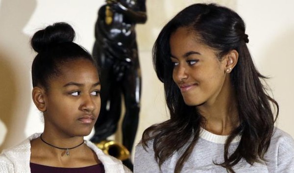 Etats-Unis : une attachée de presse critique les filles Obama, elle doit démissionner