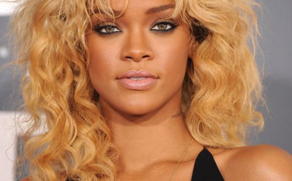 Rihanna : nouvel extrait dévoilé, son album R8 se précise !
