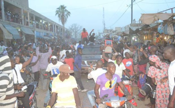 Pape Diouf accueilli comme un roi à Kaolack