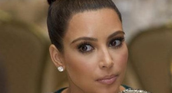 KIM KARDASHIAN : ELLE COMMENCE L'ANNÉE PAR UNE MISE AU POINT SUR SON MARIAGE ET SA GROSSESSE !