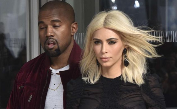 Kanye West poste des photos de Kim Kardashian nue...