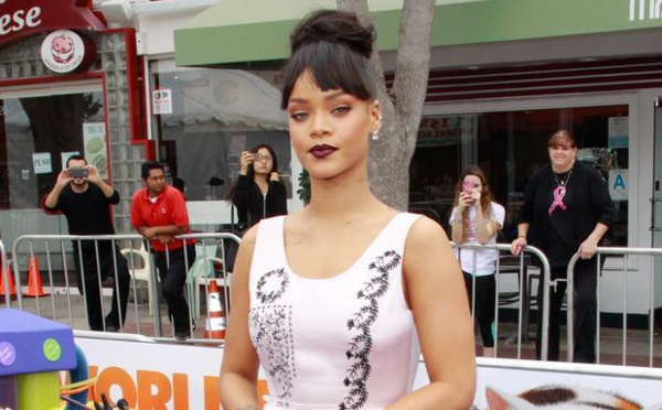 Rihanna s'exprime enfin sur sa relation avec Leonardo DiCaprio