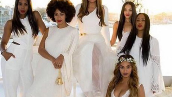 Beyoncé : parfaite demoiselle d'honneur au mariage de sa mère, Tina Knowles !