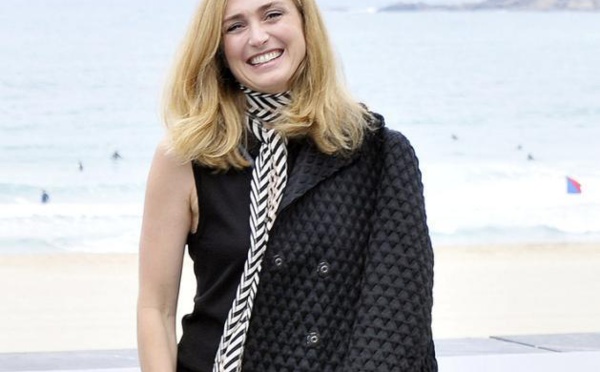 Julie Gayet : et maintenant, elle travaille à l'Elysée !