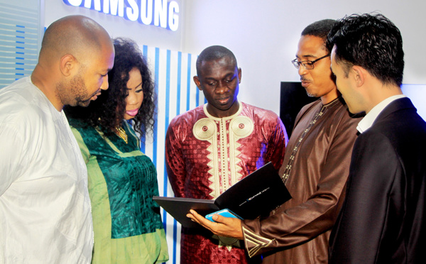 PAPE DIOUF AMBASSADEUR DE LA MARQUE SAMSUNG