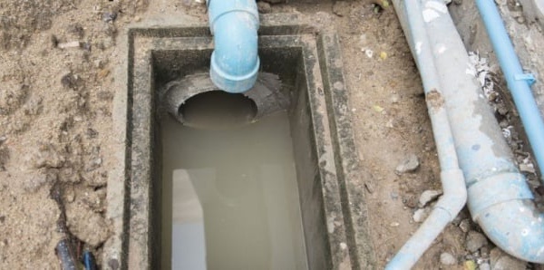 Diourbel : Un enfant de 2 ans meurt dans la fosse septique creusée par son oncle