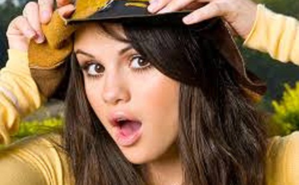 Selena Gomez : ses confidences chocs sur son passé d’enfant star !