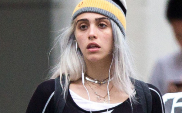 Madonna : sa fille de 18 ans boit devant elle en plein concert !