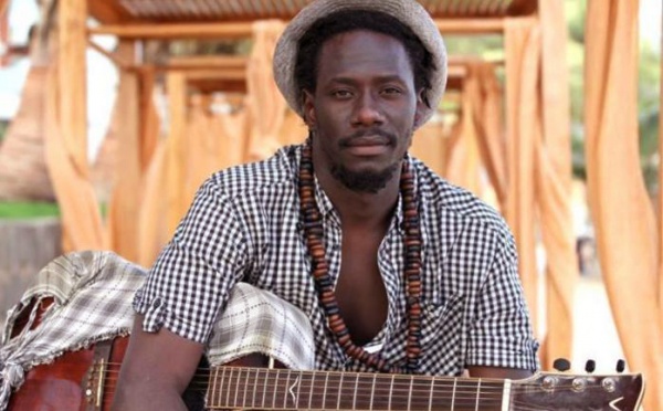 Carlou D, artiste-chanteur: «Je travaille sans regarder derrière ni écouter ce qui se dit»