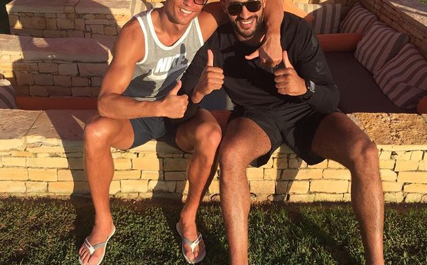 Cristiano Ronaldo et ses voyages au Maroc : la saga continue Selon le Huff Post, Cristiano Ronaldo continue de se rendre régulièrement au Maroc malgré l'interdiction posée par le Real Madrid.