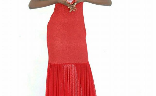 regarde  la belle youma sall qui fete le  saint Valentin