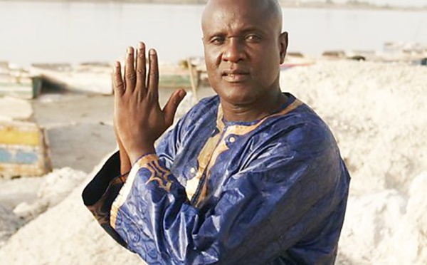 Condoléances : Macky Sall était aussi chez le chanteur Ismaïla Lo