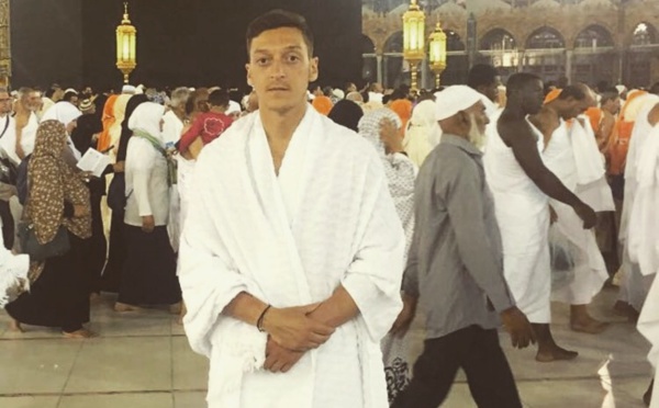 Ma sha Allah (Mesut Özil) ) à la Mecque