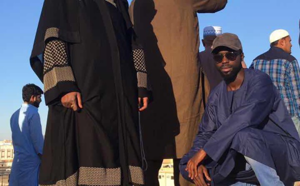 Voici Ndeye Penda Tall à la Mecque...