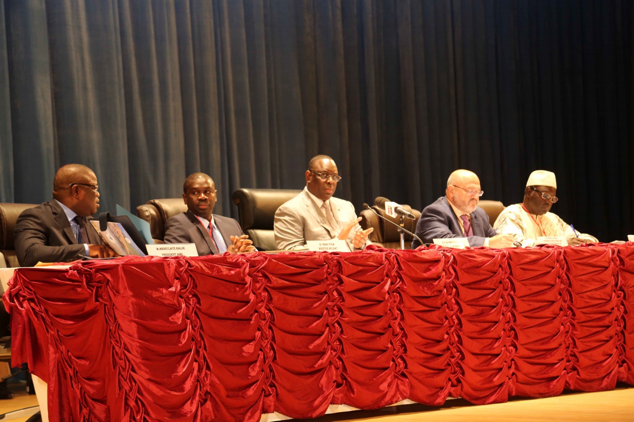 CONCERTATION NATIONALE AVEC LES EXECUTIFS LOCAUX DU SENEGAL AU GRAND THEATRE (1) CONCERTATION NATIONALE AVEC LES EXECUTIFS LOCAUX DU SENEGAL AU GRAND THEATRE (1)